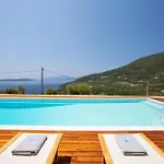 2s - Cave Villa
