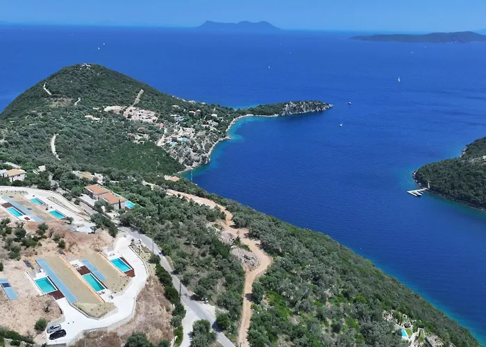 2s - Cave Villa Syvota